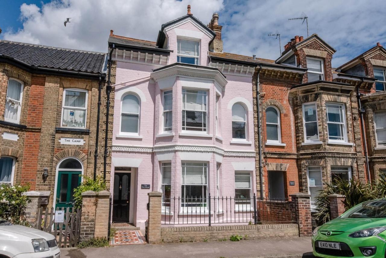 Вилла The Pink House In Саутвёлд Экстерьер фото