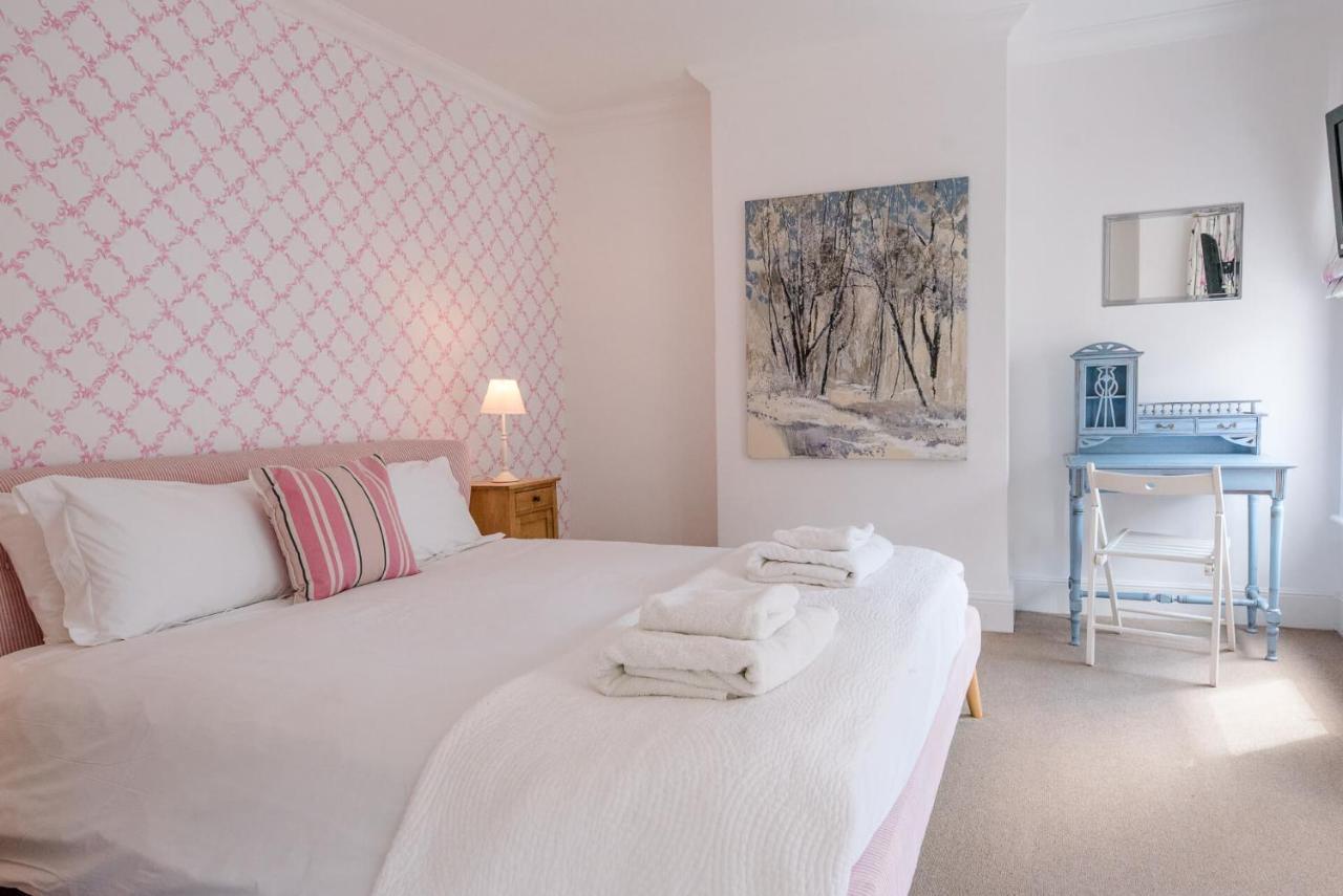 Вилла The Pink House In Саутвёлд Экстерьер фото